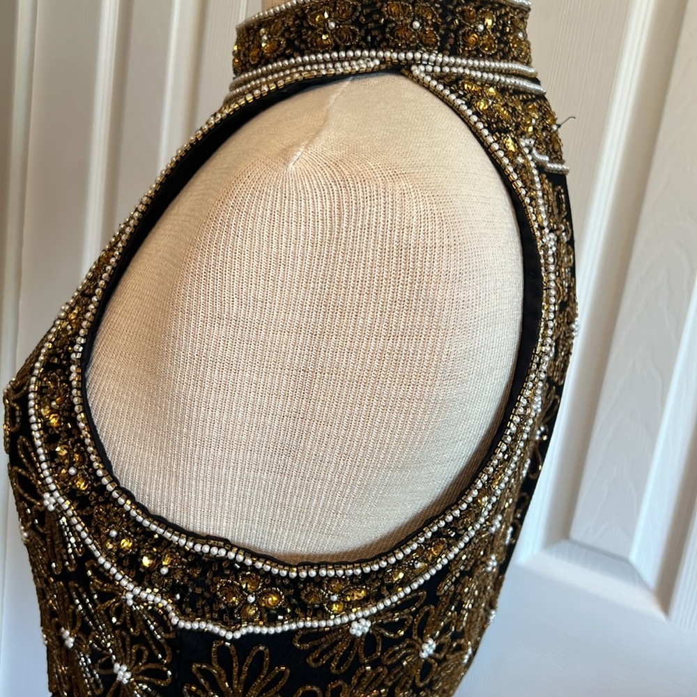 Papell Boutique Silk Embellished Black Sleeveless Halter Neck Top Size Large - Picture 8 of 16